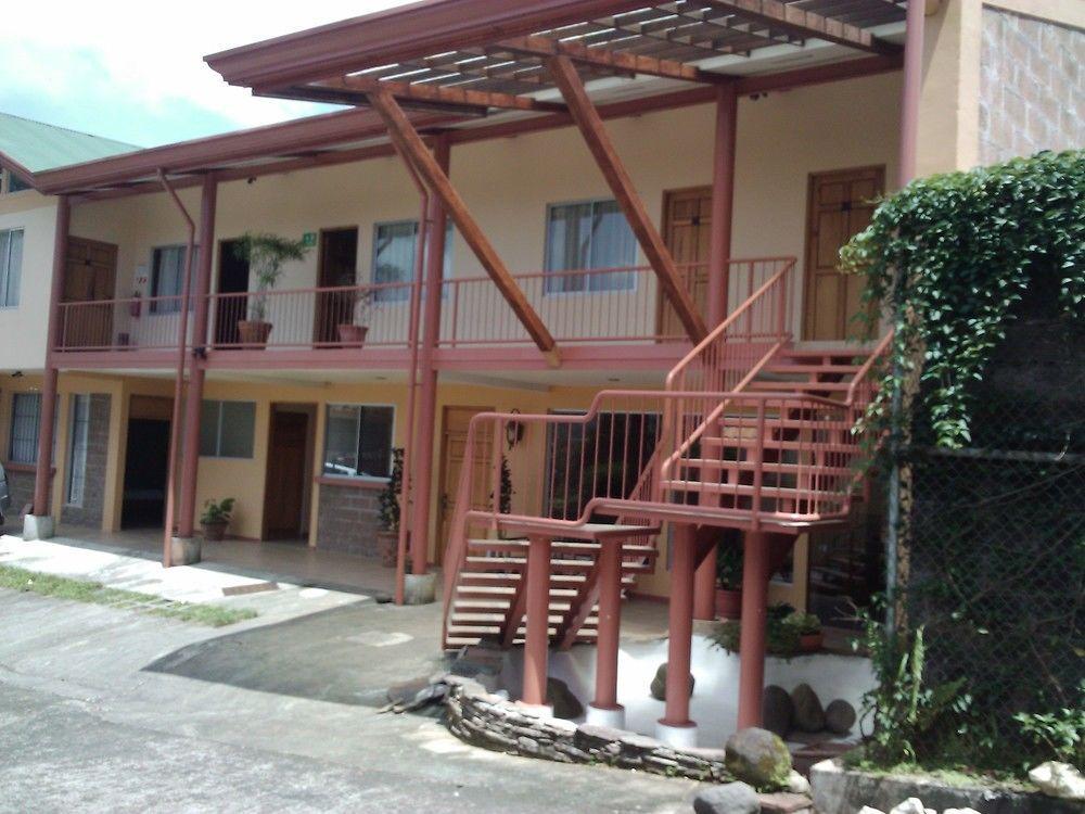 Hotel La Villa Quesada  Bagian luar foto